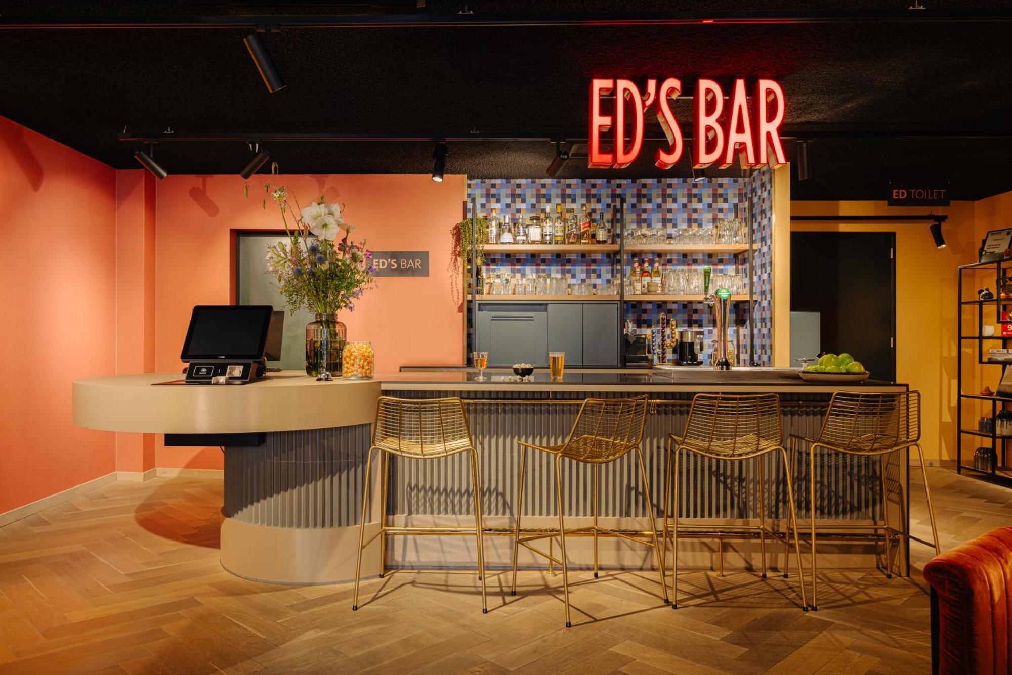 Leonardo Hotel Amsterdam Leidse Square Екстериор снимка
